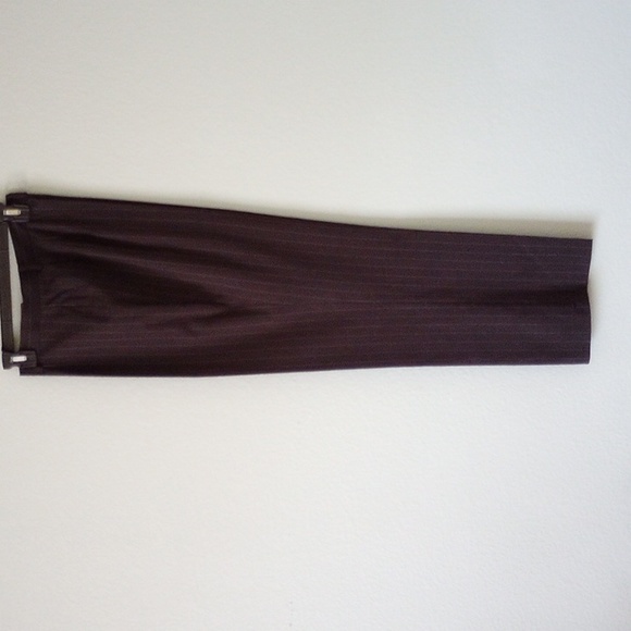 August Silk Logic Women Pant Suit - Picture 2 of 9